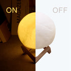 Lámpara Luna LED Recargable con Soporte Estrellado